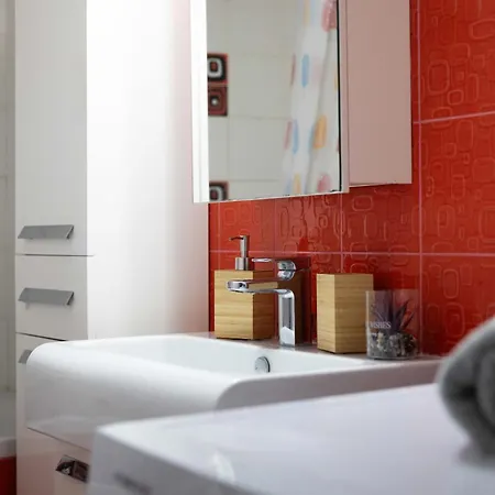 Sunset Sky Lounge - Chic Penthouse In