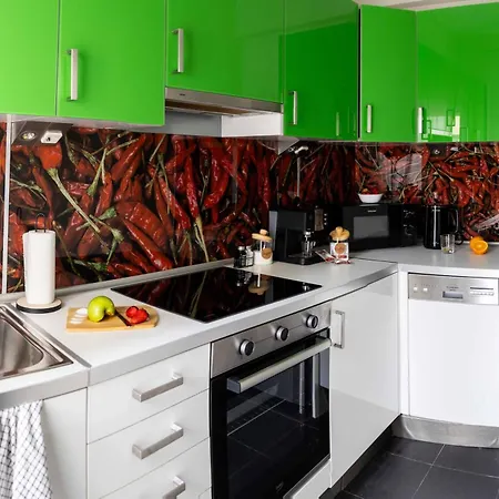 Sunset Sky Lounge - Chic Penthouse In Daire *