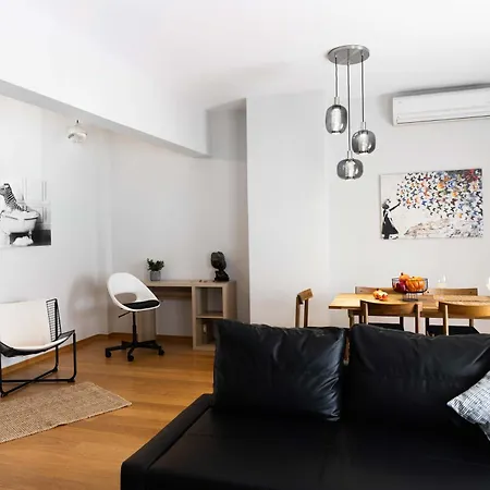 Sunset Sky Lounge - Chic Penthouse In *